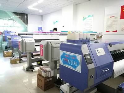 高精寫真車貼進口設備打印量大價優(yōu)